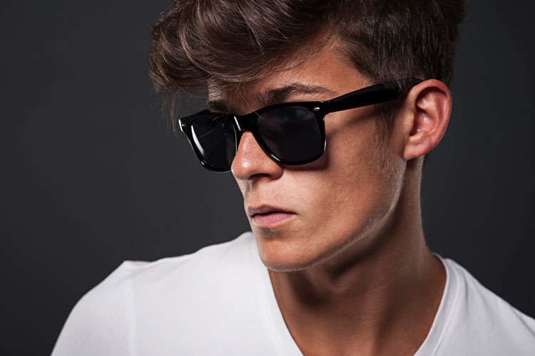 کافه کالا | ۲۵ عینک آفتابی مردانه باکیفیت با قیمت روز و خرید اینترنتی (2021)