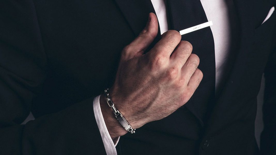کافه کالا | ۲۵ مدل دستبند نقره مردانه شیک و جذاب با قیمت روز (2021)