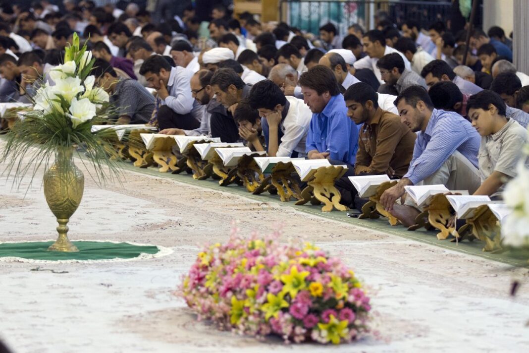 راهنمای خرید رحل قرآن