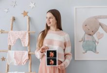 راهنمای جامع انتخاب و خرید لباس نوزادی